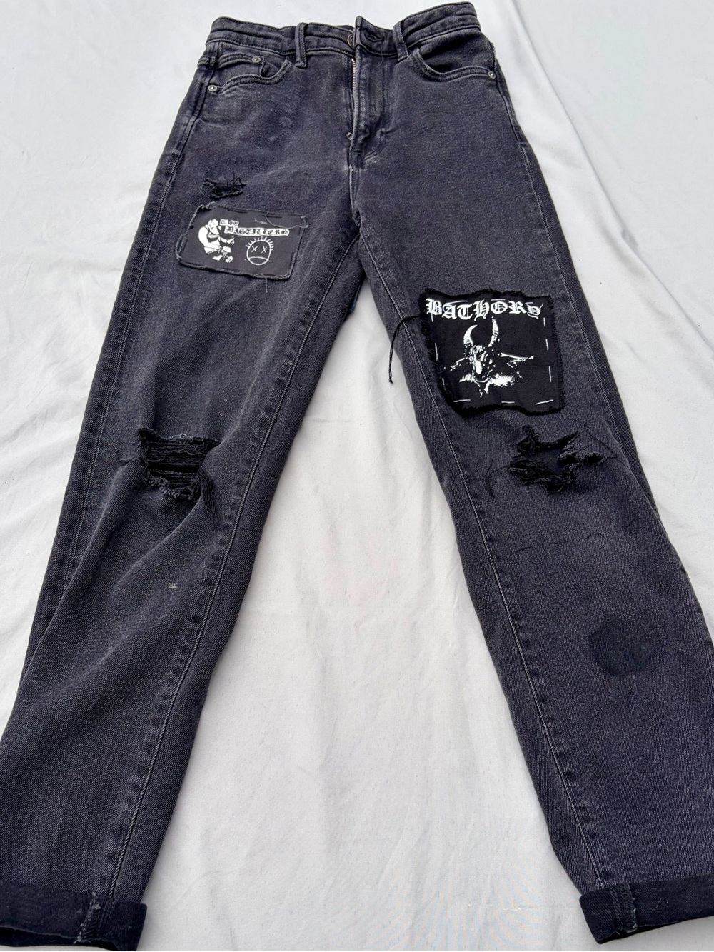 stradivarius Black Straight Jeans with Band Patch Details